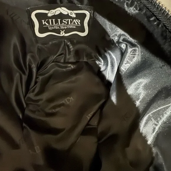 Killstar Gravedigger Skull Crossbody - Picture 7 of 7